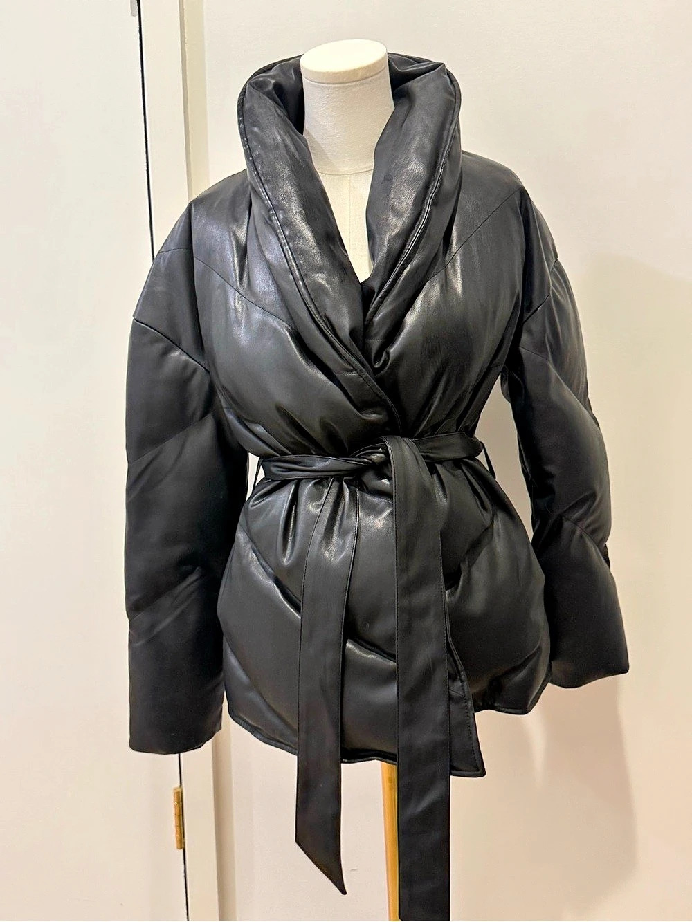BLANKNYC Limelight Black Vegan Leather Belted Puffer Jacket S